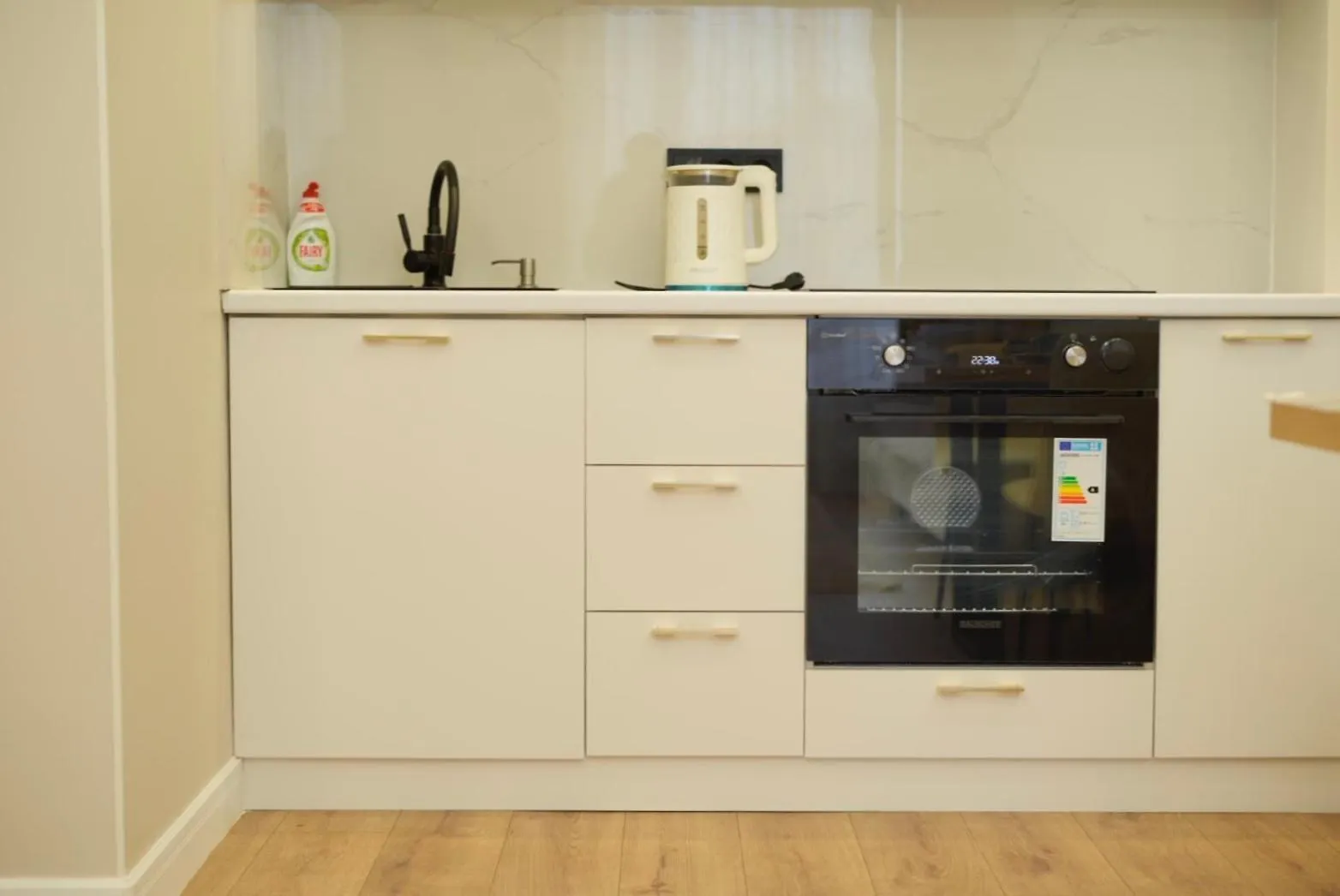 Apartment Рядом Хан-Шатыр, Центр Настолько Центр, Что Даже Центральнее Некуда, Тандау Nur-Sultan  Kazakhstan
